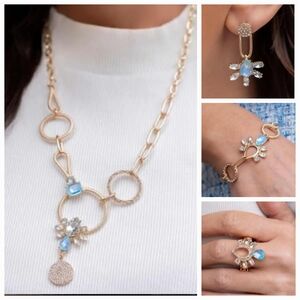 Elegant Gold and Blue Jewelry Set